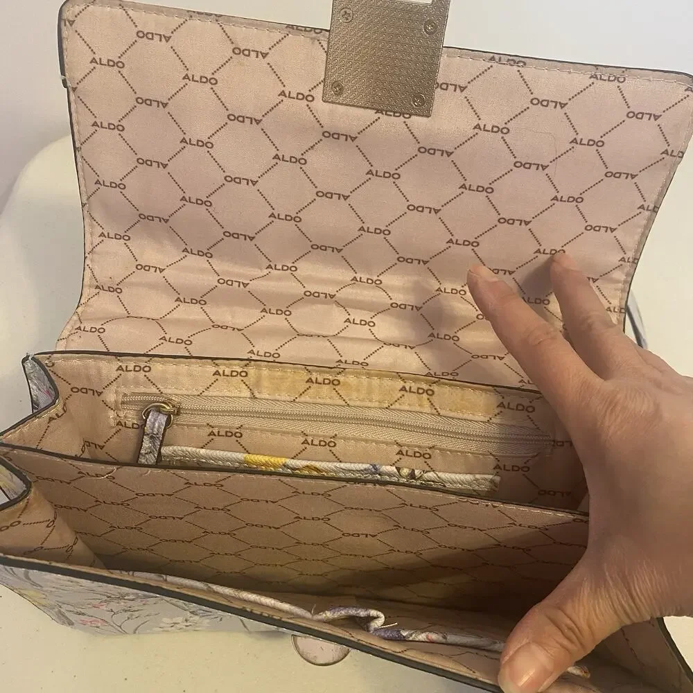 Aldo Crossbody Bag Purse Faux Leather Floral Turn Lock Rose Gold Metal Retro Y2k
